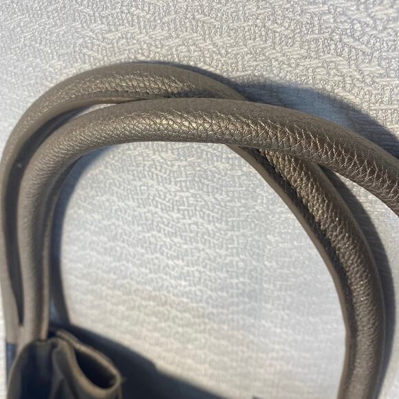 Neiman Marcus Pewter/Silver Faux Leather Shopping Tote Hand Bag NWOT - Picture 6 of 6